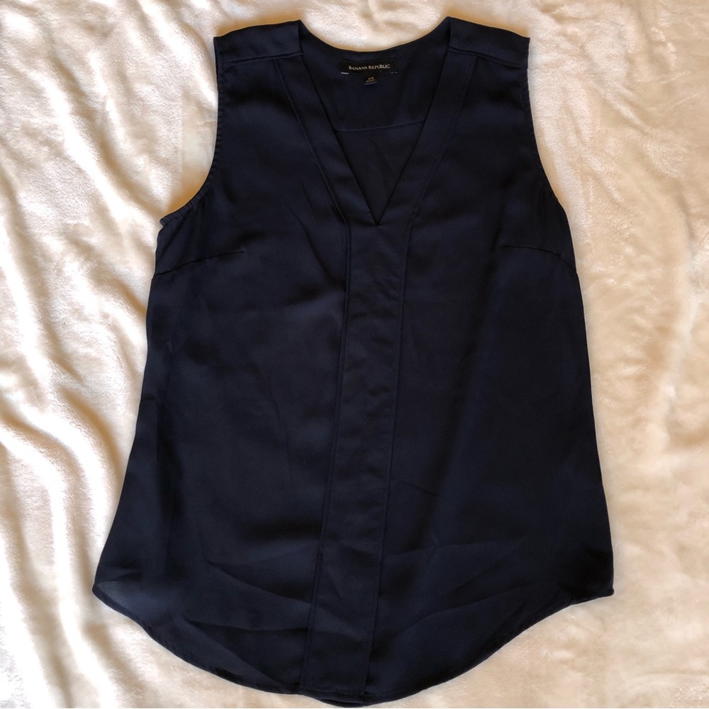 Banana Republic Sleeveless Blouse